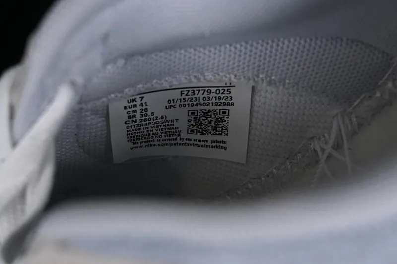 All categories Nk SB Dunk series Nk SB Dunk Low low-top sneakers Nk Dunk Low Frozen 2.0 SB low-top casual sneakers FZ3779-025